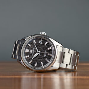 Grand Seiko Evolution 9 Collection SLGH017 [107 342] Front2